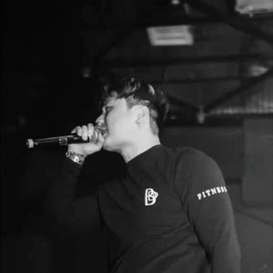 农村人孩子吃母乳
