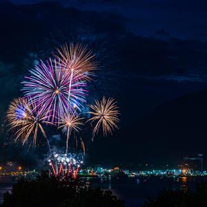 超会喷水的淫娃
